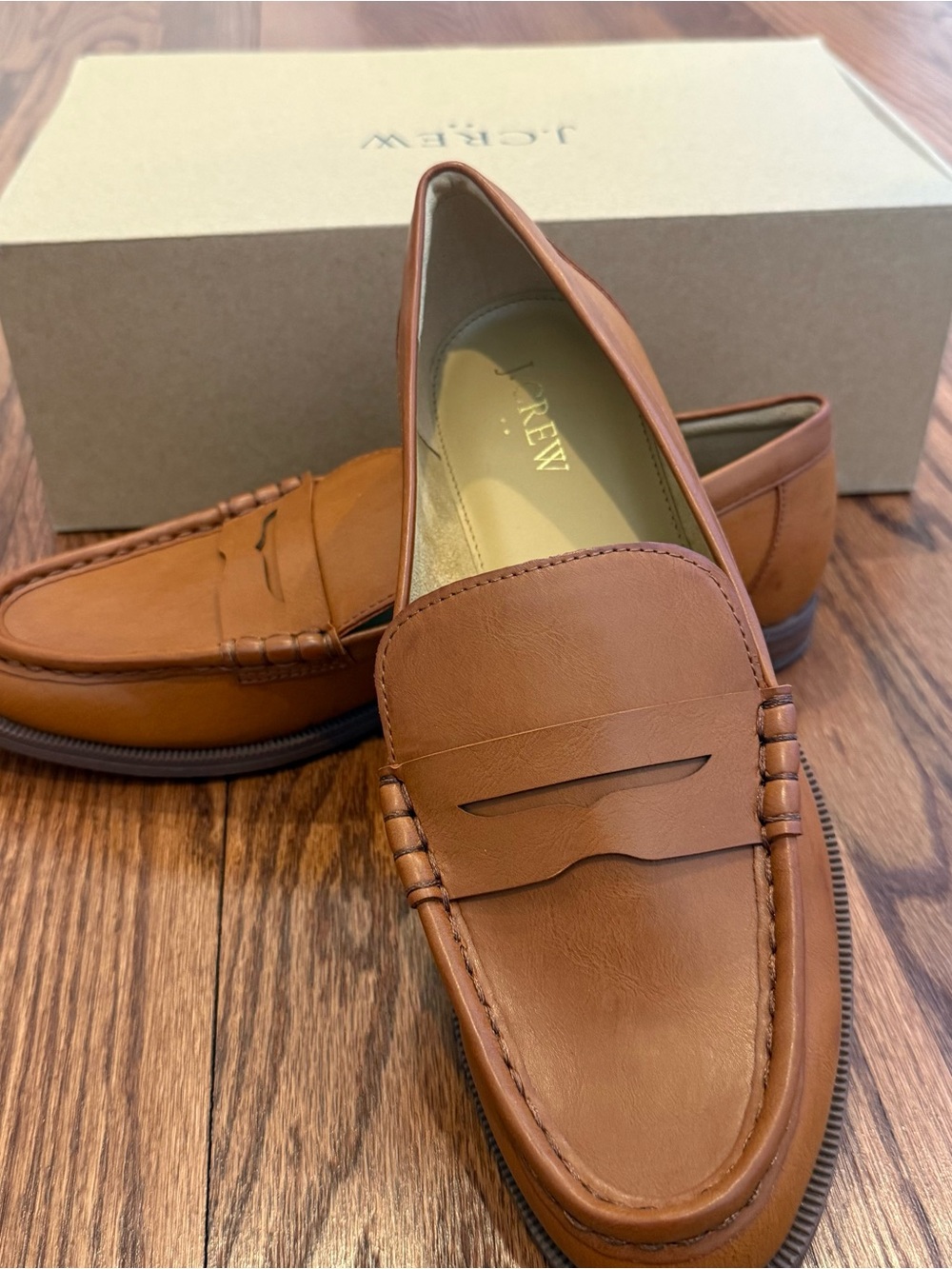 J.Crew Leather Penny Loafers Size 9 Warm Chai Brown Classic Slip On NWT - Picture 3 of 9